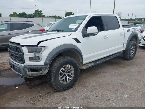 1FTFW1RG8JFE22949 2018 FORD F-150 - Image 2