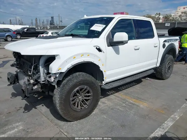 1FTFW1RG8LFC75325 2020 FORD F-150 - Image 2