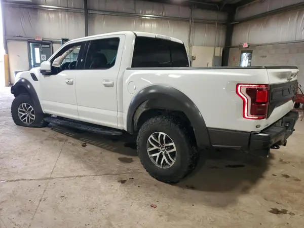 1FTFW1RG9JFA54703 2018 FORD F-150 - Image 2