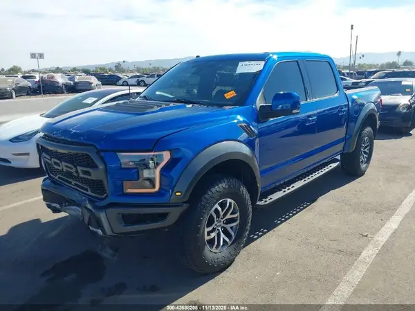 1FTFW1RG9JFB05620 2018 FORD F-150 - Image 2