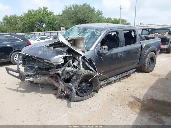 1FTFW1RG9JFB27410 2018 FORD F-150 - Image 2