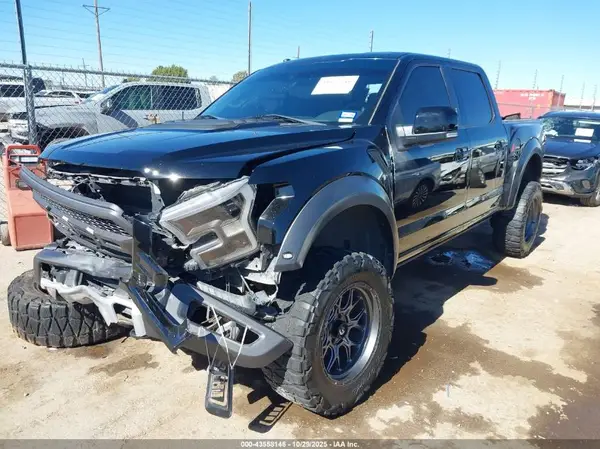 1FTFW1RG9JFB27648 2018 FORD F-150 - Image 2