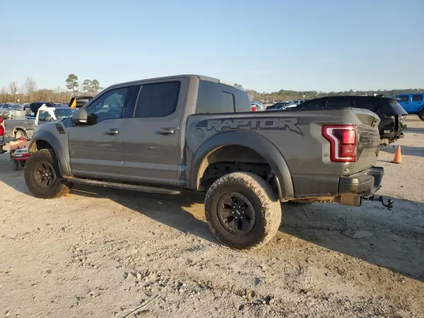 1FTFW1RG9JFB84562 2018 FORD F-150 - Image 2