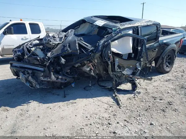 1FTFW1RG9JFC89358 2018 FORD F-150 - Image 2