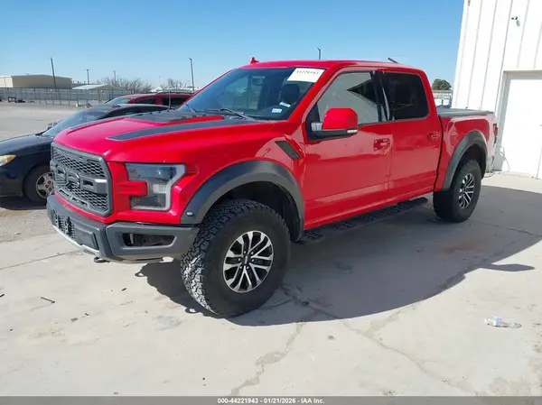 1FTFW1RG9KFB81162 2019 FORD F-150 - Image 2