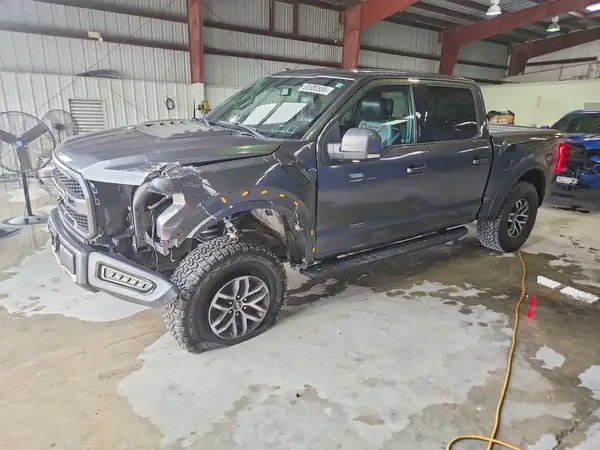 1FTFW1RGXHFC16395 2017 FORD F-150 - Image 1