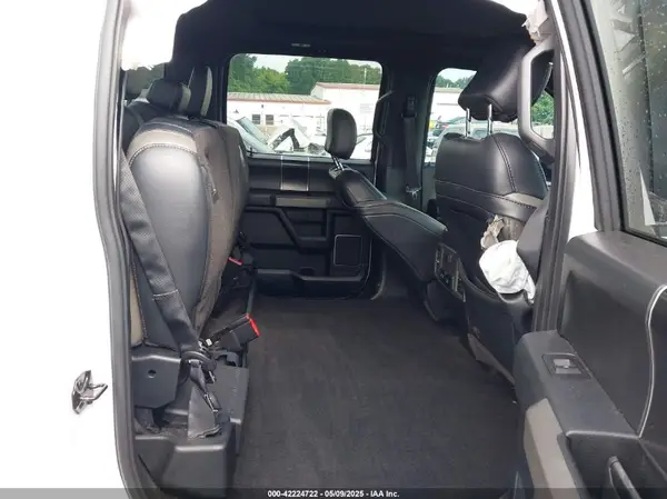 1FTFW1RGXJFD66657 2018 FORD F-150 - Image 8