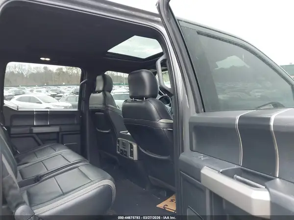 1FTFW1RGXJFD67288 2018 FORD F-150 - Image 8