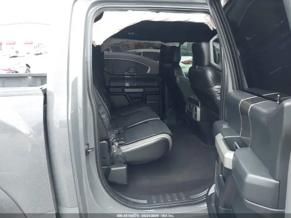 1FTFW1RGXJFE09958 2018 FORD F-150 - Image 8