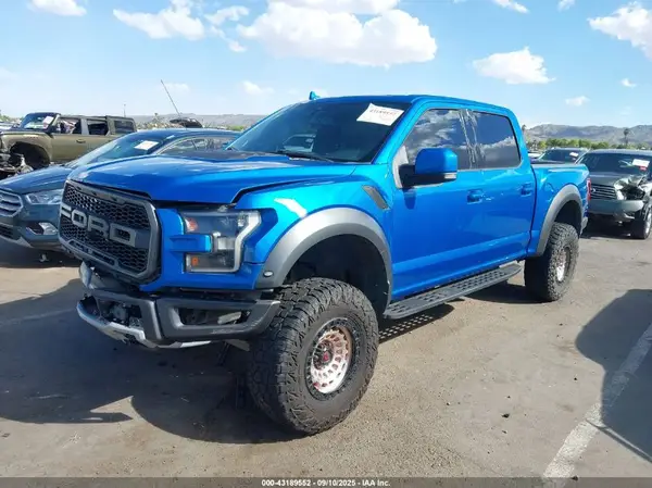 1FTFW1RGXKFB29040 2019 FORD F-150 - Image 2