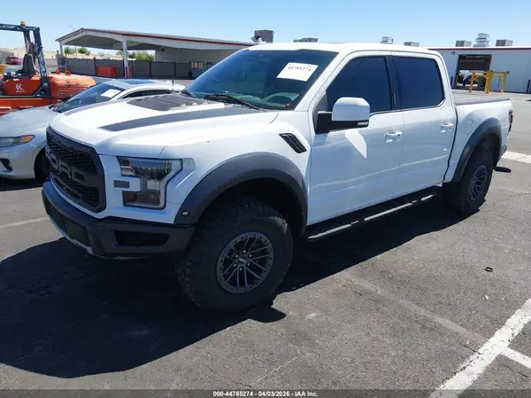 1FTFW1RGXKFB68419 2019 FORD F-150 - Image 2