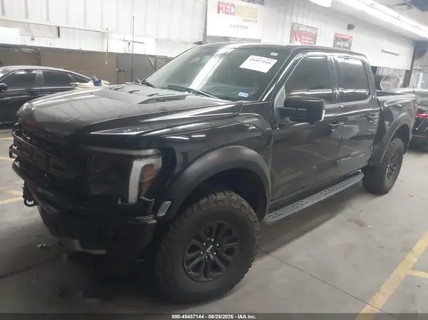 1FTFW1RGXRFB69581 2024 FORD F-150 - Image 2