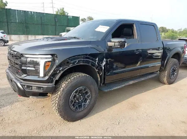 1FTFW1RJXRFA81223 2024 FORD F-150 - Image 2