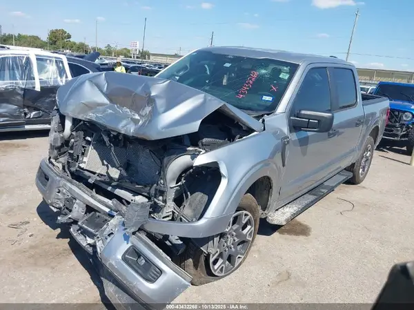 1FTFW2L52RKD50582 2024 FORD F-150 - Image 2