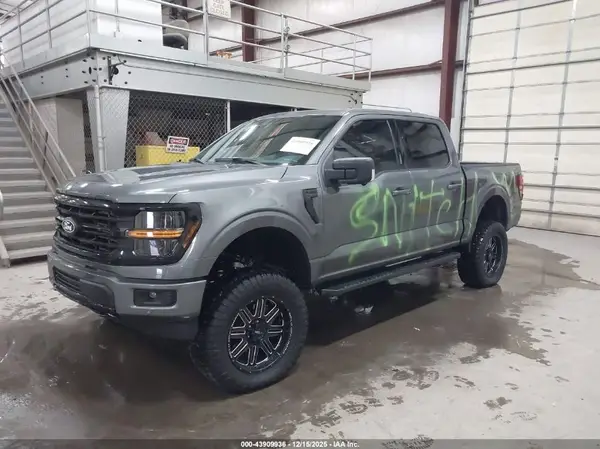 1FTFW3L53RKF60145 2024 FORD F-150 - Image 2