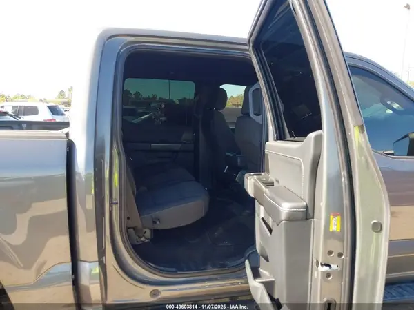 1FTFW3L55RKF11061 2024 FORD F-150 - Image 8