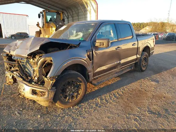 1FTFW3L55SKD49583 2025 FORD F-150 - Image 2