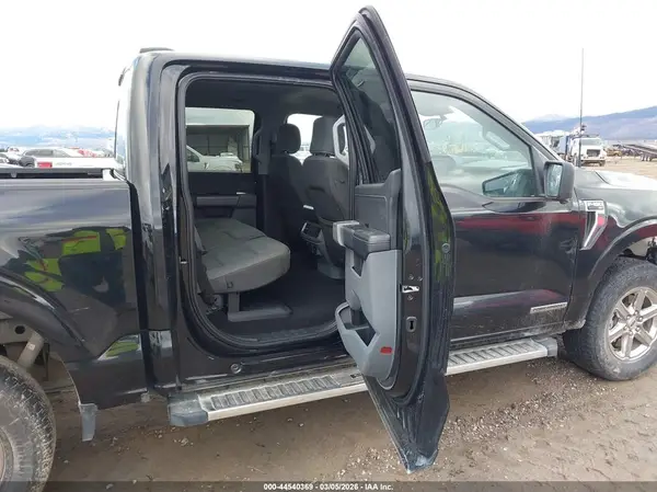1FTFW3LD0RFA72156 2024 FORD F-150 - Image 8
