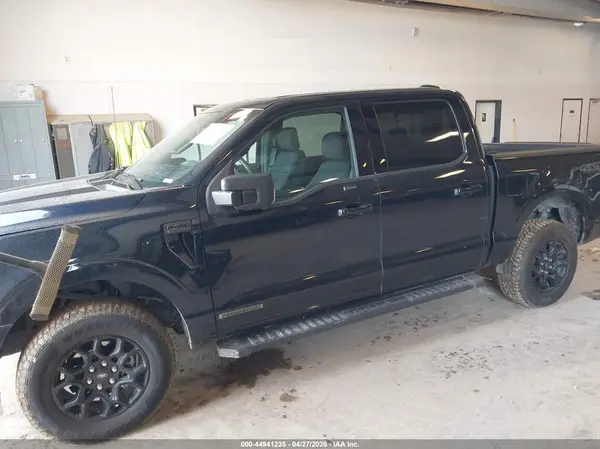 1FTFW3LD5SFC37558 2025 FORD F-150 - Image 2