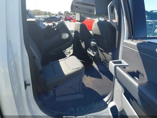 1FTFW3LD8RFB78256 2024 FORD F-150 - Image 8