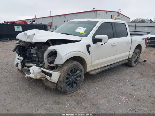1FTFW5L55SFB49582 2025 FORD F-150 - Image 2