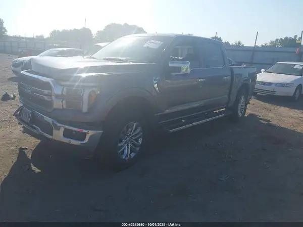 1FTFW5L80SFB83262 2025 FORD F-150 - Image 2