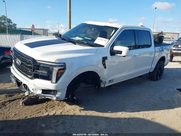 1FTFW5L81RFB74399 2024 FORD F-150 - Image 2