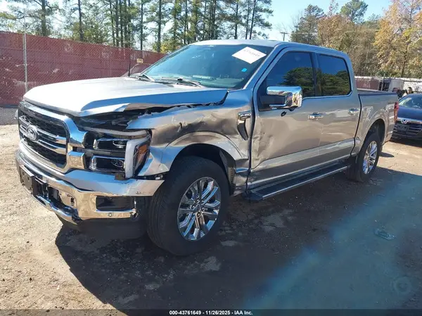 1FTFW5L82SFA36098 2025 FORD F-150 - Image 2