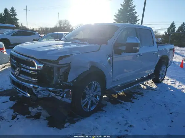 1FTFW5LD2SFB68338 2025 FORD F-150 - Image 2