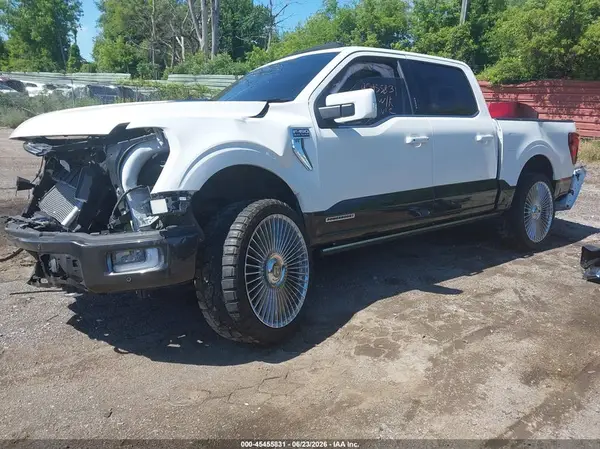 1FTFW6LD1RFB74258 2024 FORD F-150 - Image 2