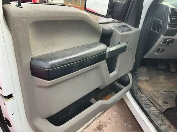 1FTFX1C50JKF37931 2018 FORD F-150 - Image 2