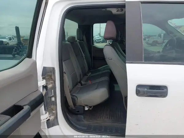 1FTFX1E47KKC37261 2019 FORD F-150 - Image 8