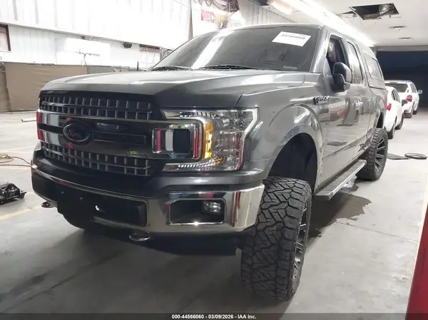 1FTFX1E52JKG07717 2018 FORD F-150 - Image 2