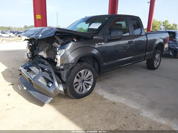 1FTFX1E53JFC28055 2018 FORD F-150 - Image 2