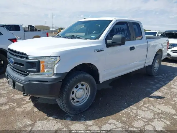 1FTFX1E53JKC28564 2018 FORD F-150 - Image 2