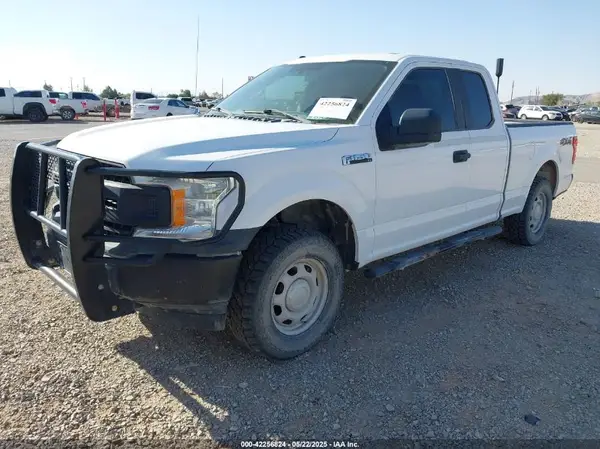1FTFX1E55JKC56558 2018 FORD F-150 - Image 2