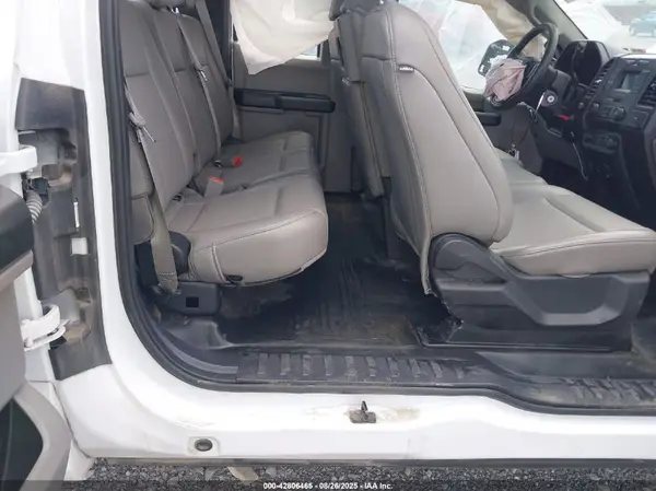 1FTFX1E56KFA21564 2019 FORD F-150 - Image 8