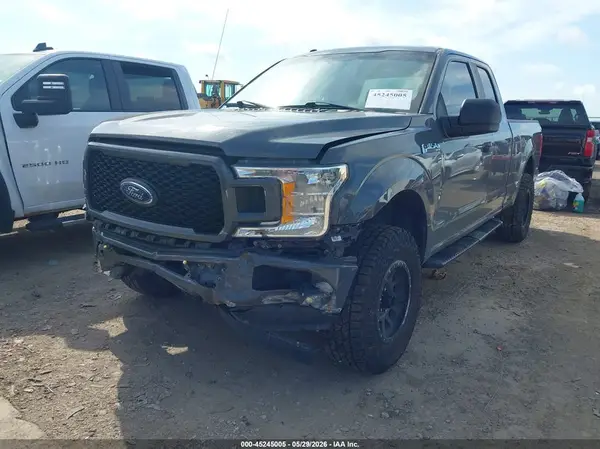 1FTFX1E58JFC62833 2018 FORD F-150 - Image 2