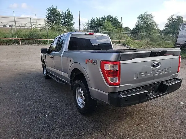 1FTFX1E58NKD70236 2022 FORD F-150 - Image 2