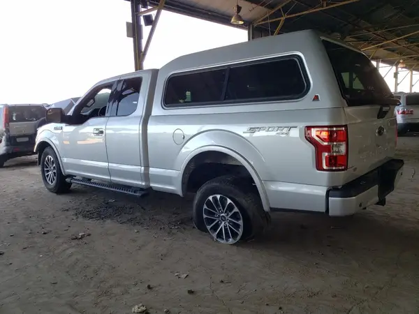 1FTFX1E5XJKE45206 2018 FORD F-150 - Image 2