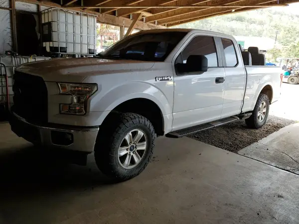 1FTFX1EF0HKC56079 2017 FORD F-150 - Image 1