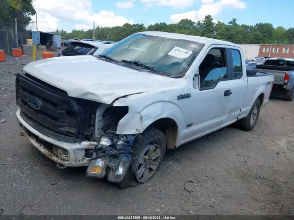 1FTFX1EF1GFB43085 2016 FORD F-150 - Image 2