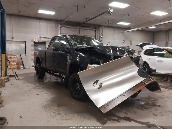1FTHX3B62HED63495 2017 FORD F350 - Image 1