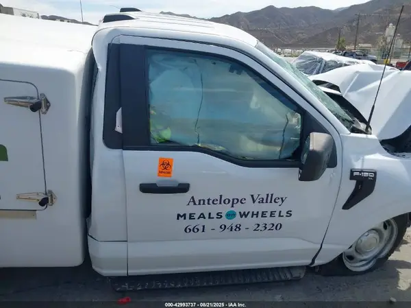 1FTMF1C52PKE44363 2023 FORD F-150 - Image 3