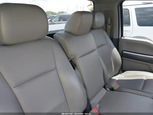 1FTMF1C56JKC58235 2018 FORD F-150 - Image 8