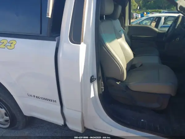 1FTMF1C81GKF76556 2016 FORD F-150 - Image 8