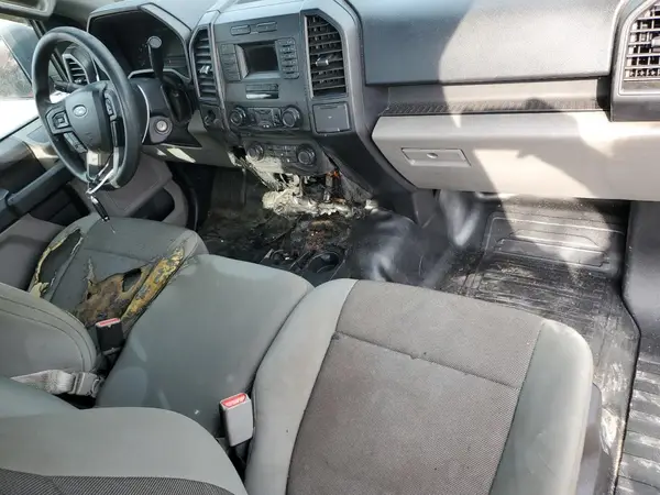 1FTMF1C82HFB05266 2017 FORD F-150 - Image 8