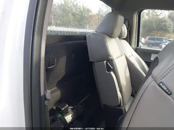 1FTMF1C83HFC37839 2017 FORD F-150 - Image 8