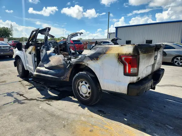 1FTMF1C86HKC10478 2017 FORD F-150 - Image 2