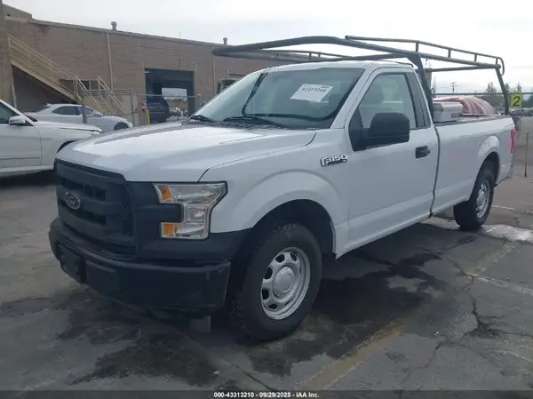 1FTMF1C88HKC74733 2017 FORD F-150 - Image 2